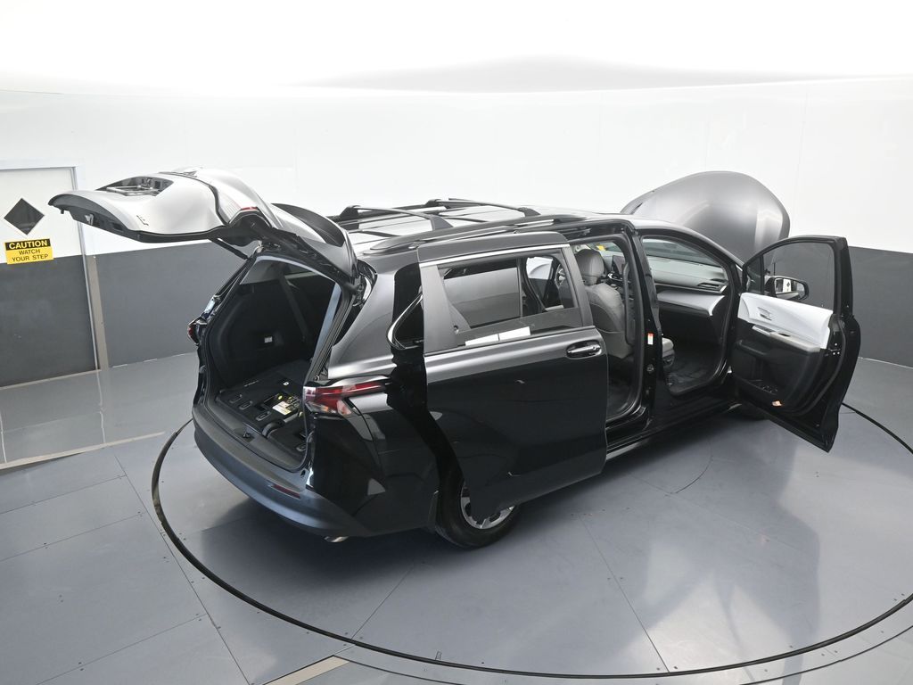 Used 2025 Midnight Black Metallic Toyota XLE image 72