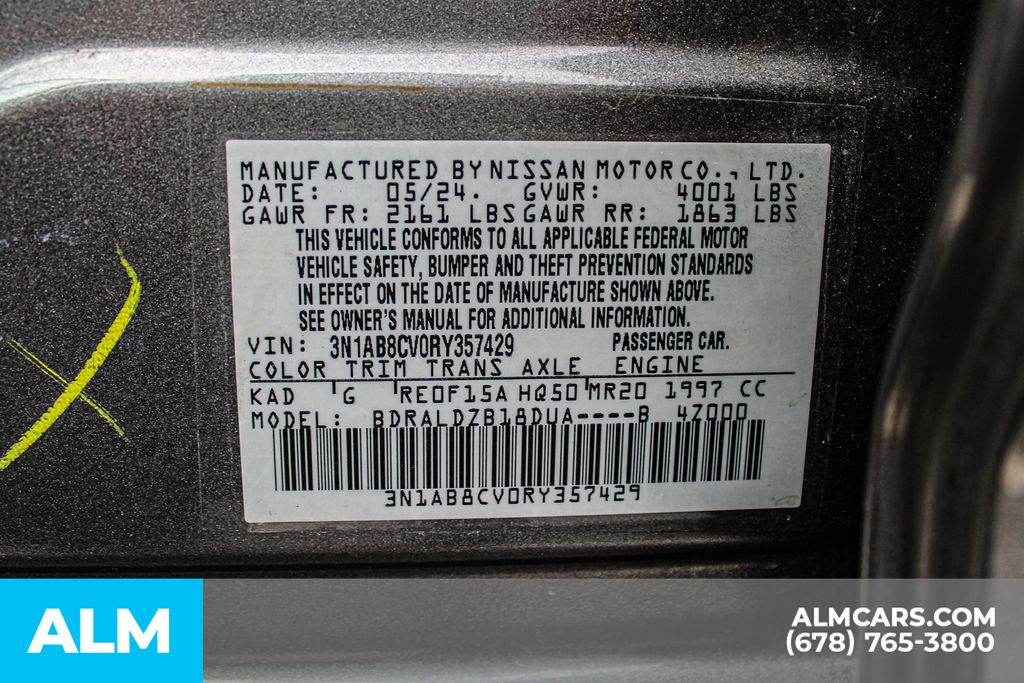 Used 2024 Gray Nissan SV image 40