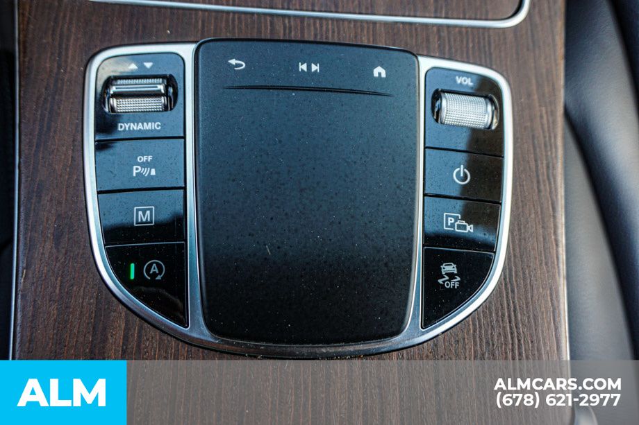 Used 2022 Silver Mercedes-Benz GLC 300 image 43