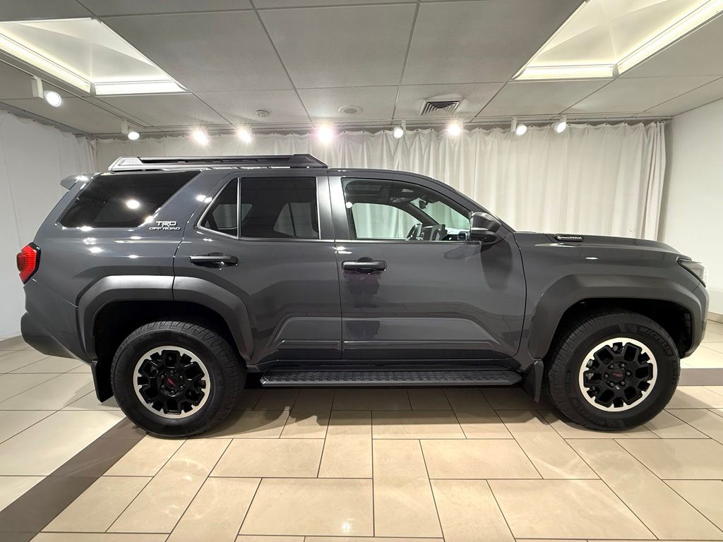 Thumbnail: 2025 Toyota 4Runner - 6