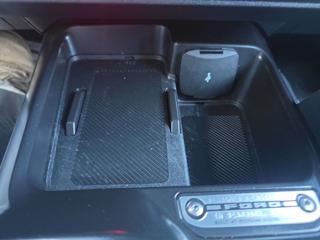 Certified Used 2025 Gray Ford Badlands image 32