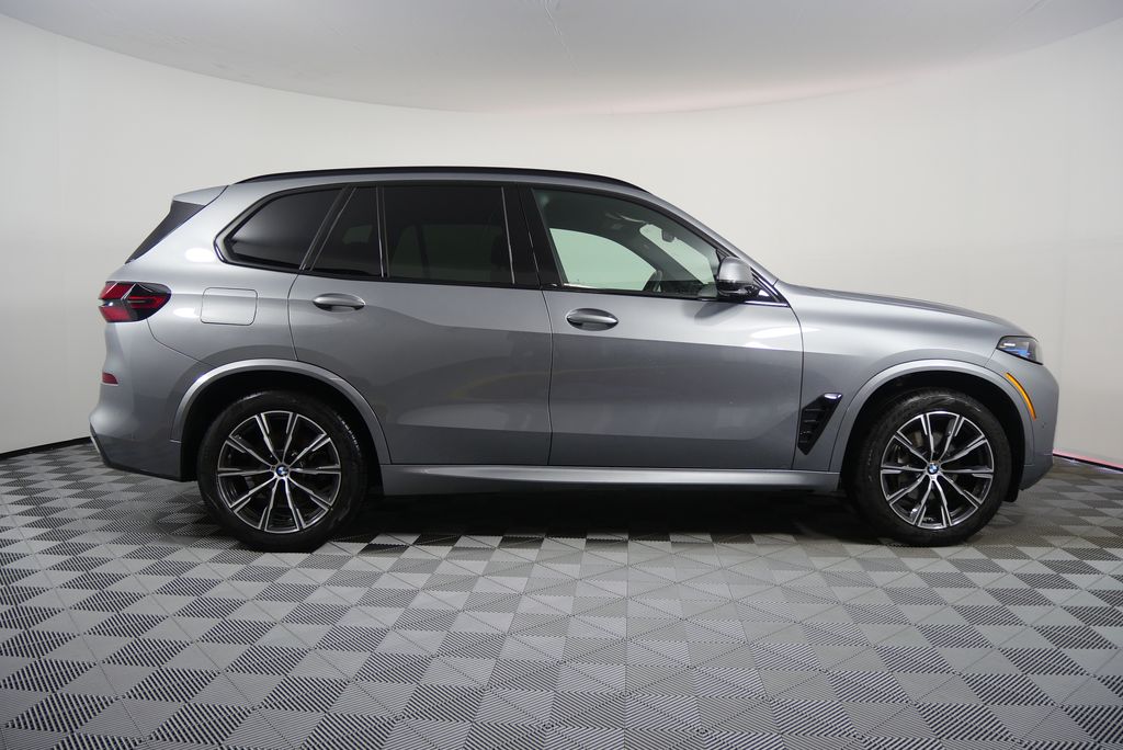 2025 BMW X5 sDrive40i 2