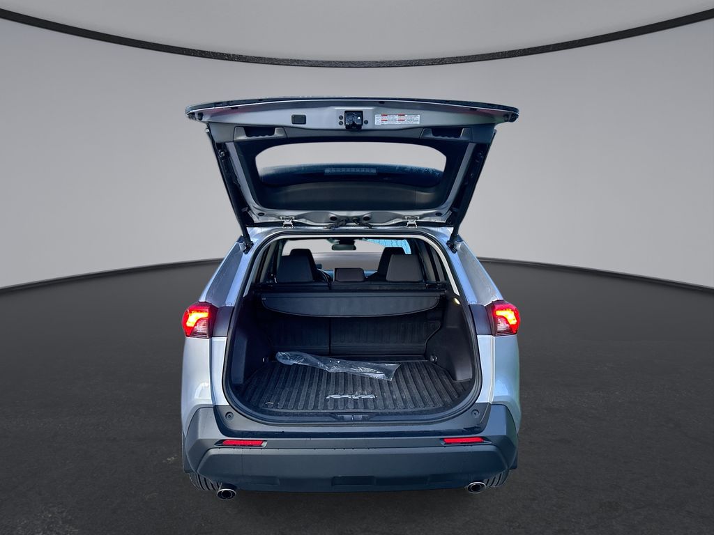 Thumbnail: 2025 Toyota RAV4 - 32