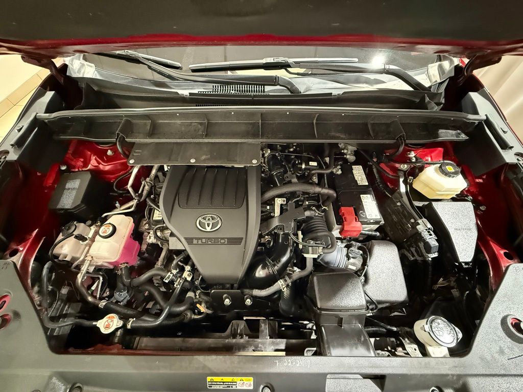 Thumbnail: 2023 Toyota Highlander - 10