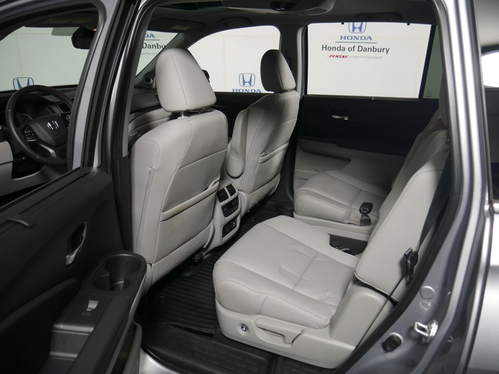 Thumbnail: 2022 Honda Pilot - 16