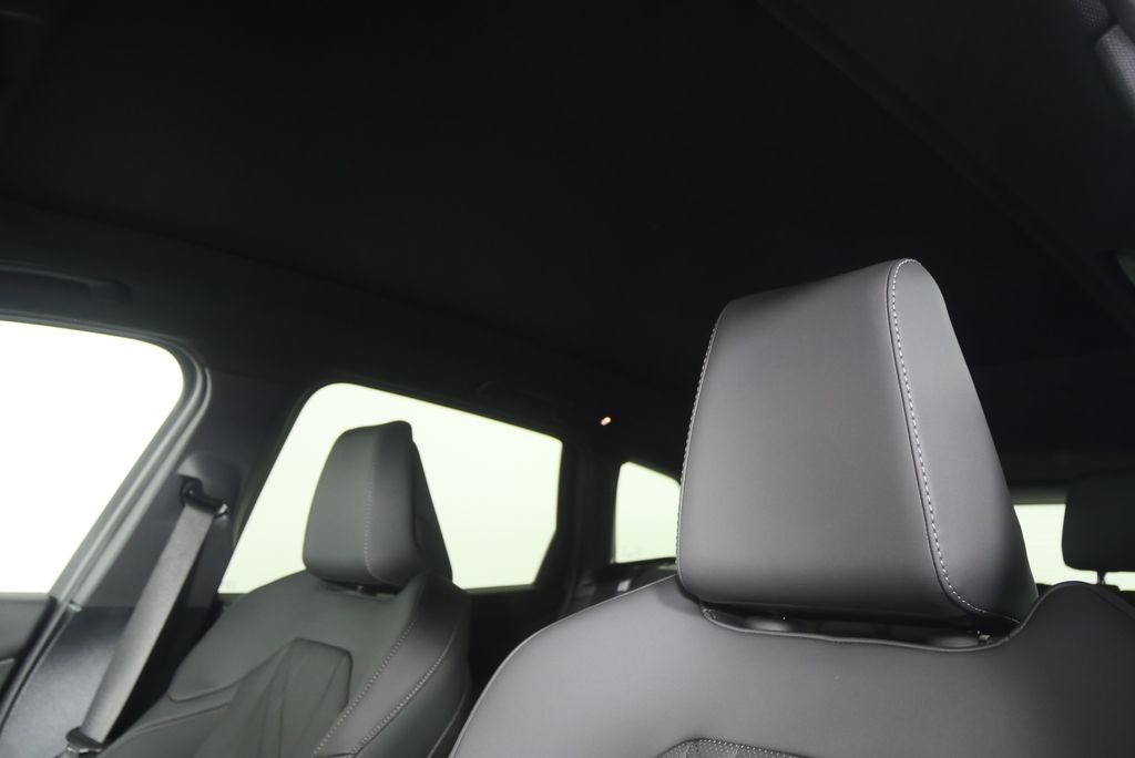 Thumbnail: 2026 BMW X3 - 12