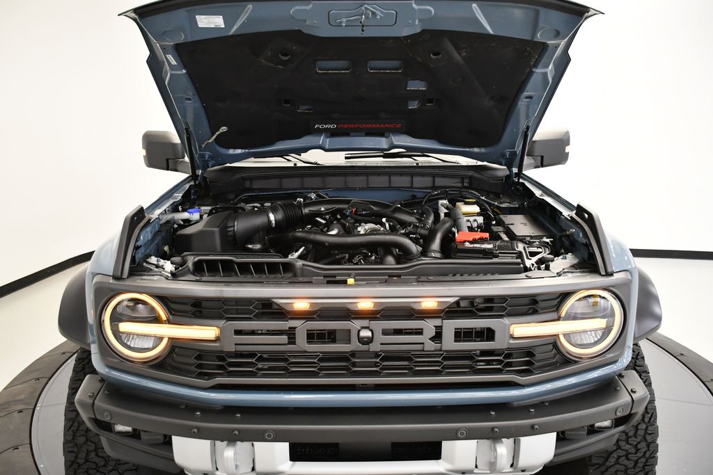 Thumbnail: 2022 Ford Bronco - 16