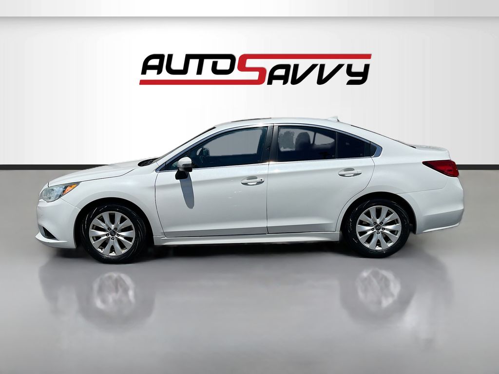 Used 2016 White Subaru 2.5i image 4