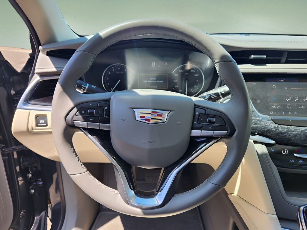 Used 2022 Cadillac XT6 SUV