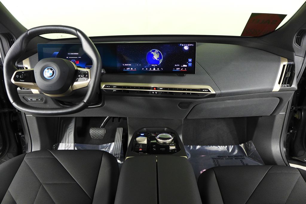 Thumbnail: 2024 BMW iX - 24
