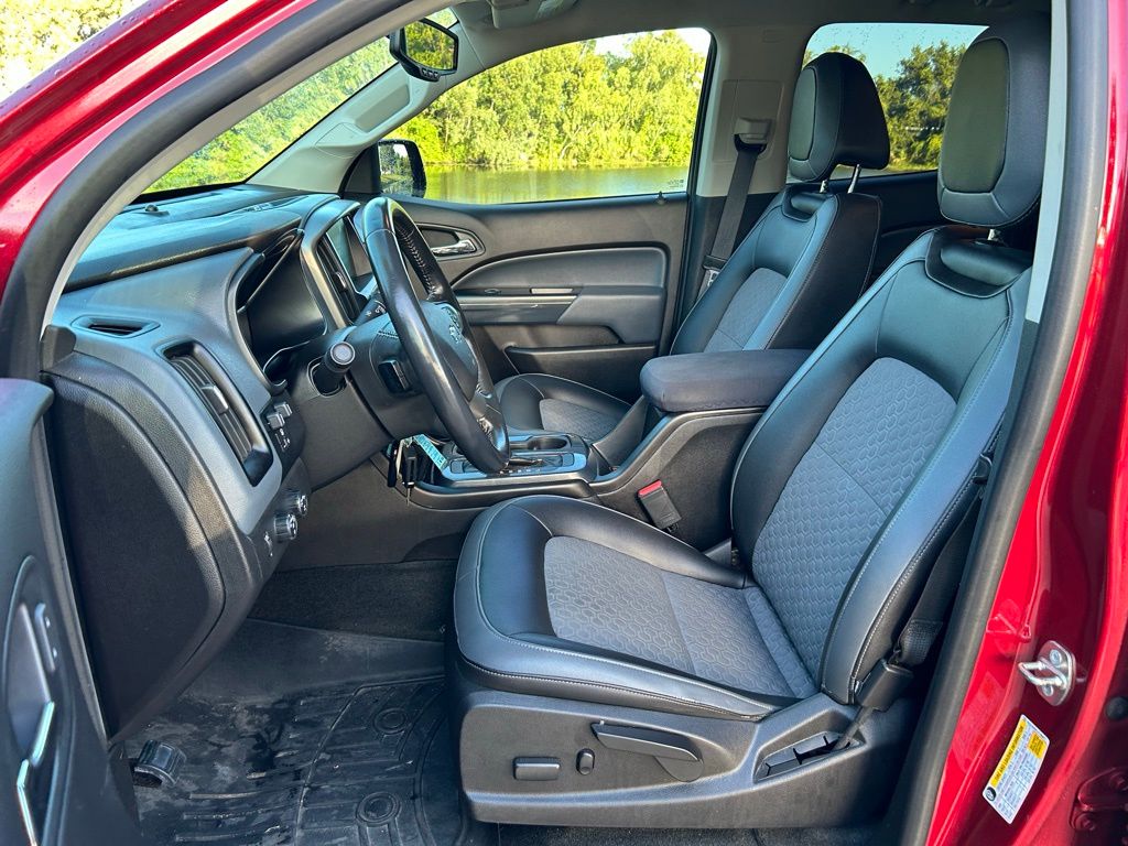 Thumbnail: 2018 Chevrolet Colorado - 14