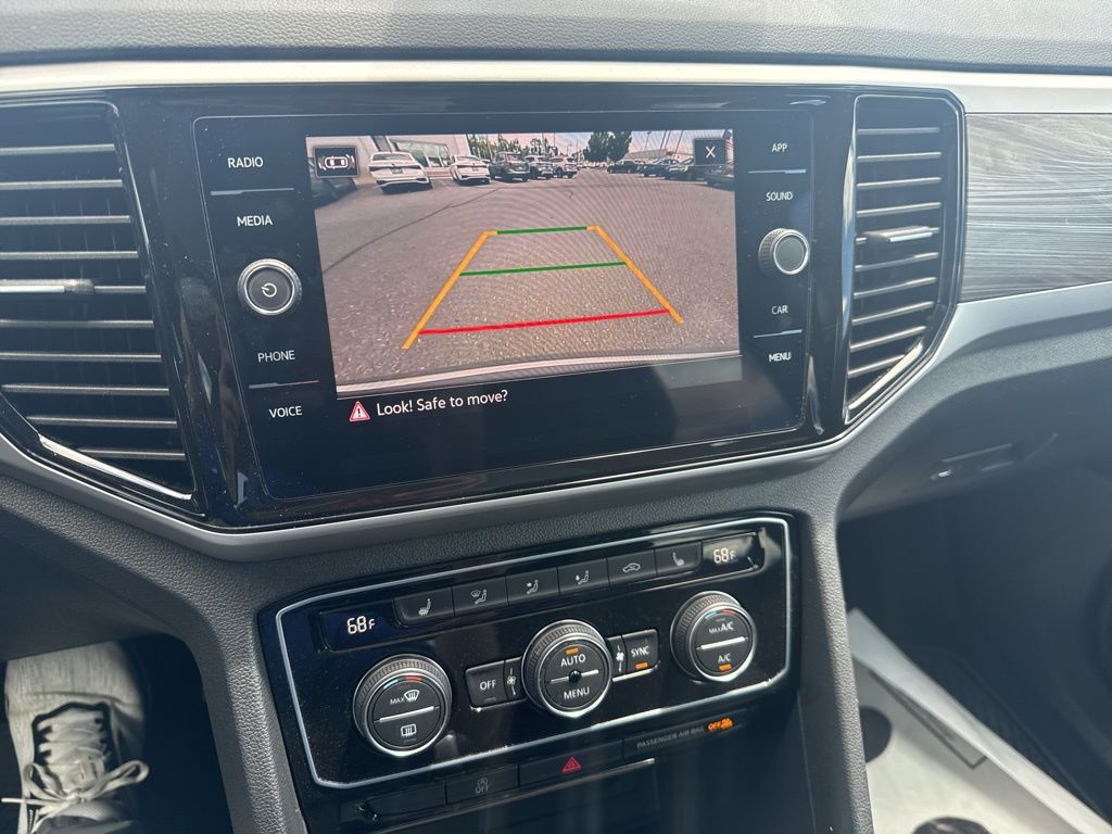 2023 Volkswagen Atlas Cross Sport 2.0T SE w/Technology Silver at Subaru and VW of Moon Township