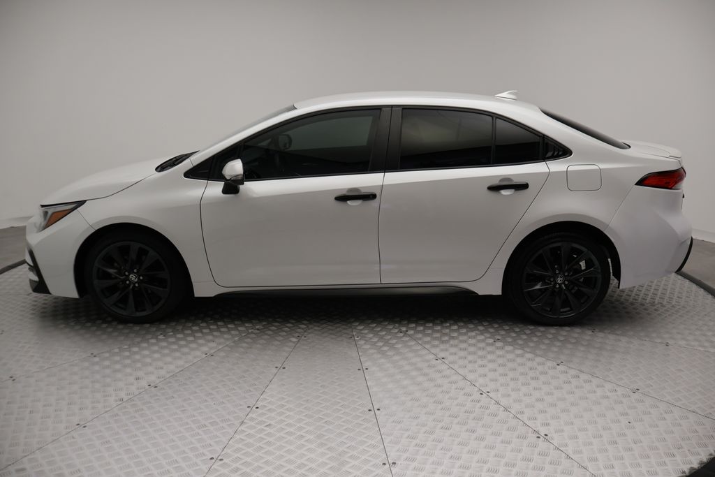 Thumbnail: 2023 Toyota Corolla - 12