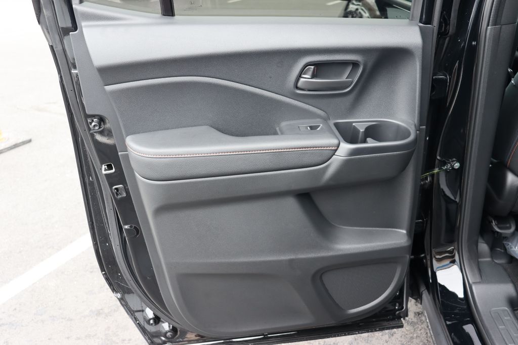 Thumbnail: 2026 Honda Ridgeline - 11