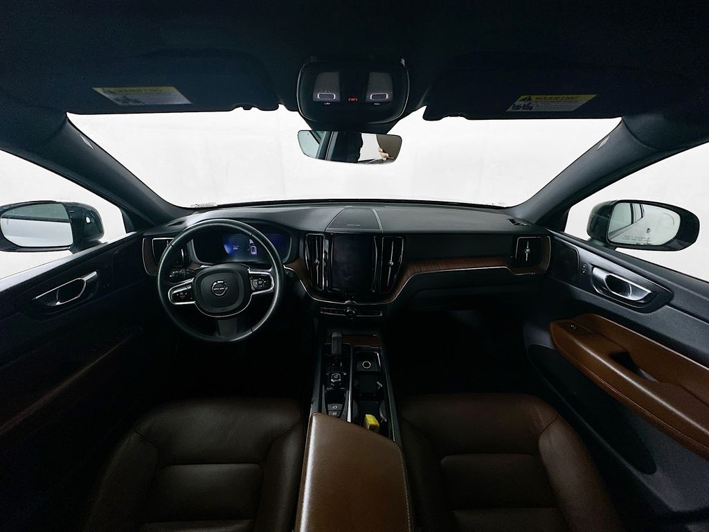 Used 2023 Silver Volvo B5 Plus Dark Theme image 10