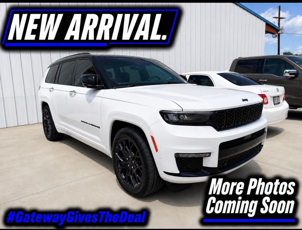 2025 Jeep Grand Cherokee L Summit 4WD