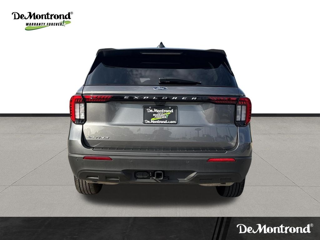 2026 Ford Explorer Active - 5
