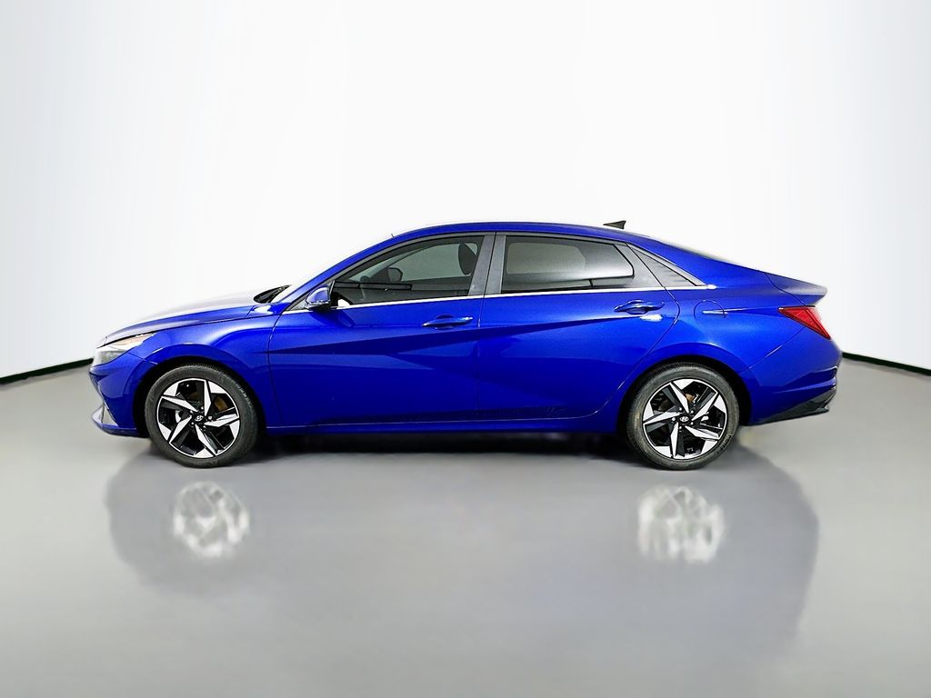 Thumbnail: 2023 Hyundai Elantra - 8