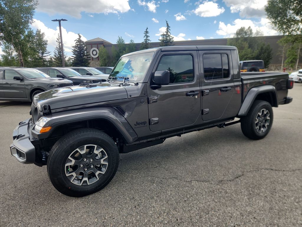 2026 Jeep Gladiator Sahara