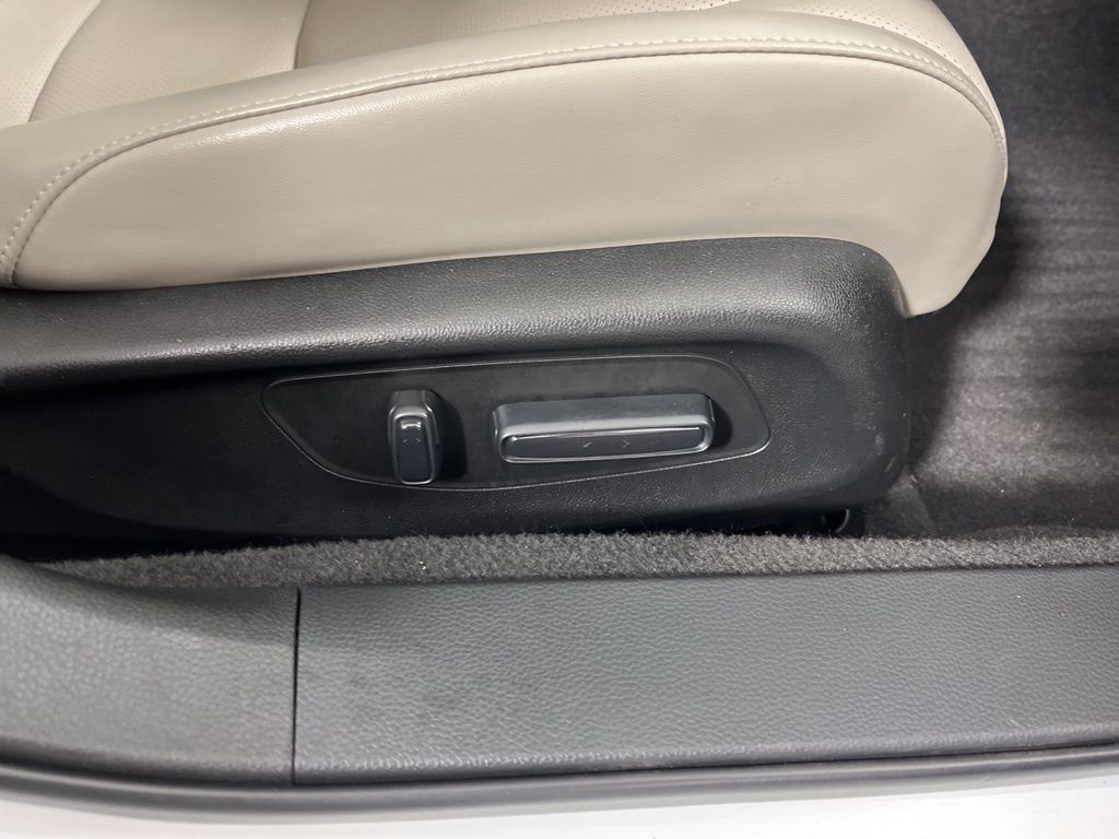 Thumbnail: 2023 Honda Accord - 8