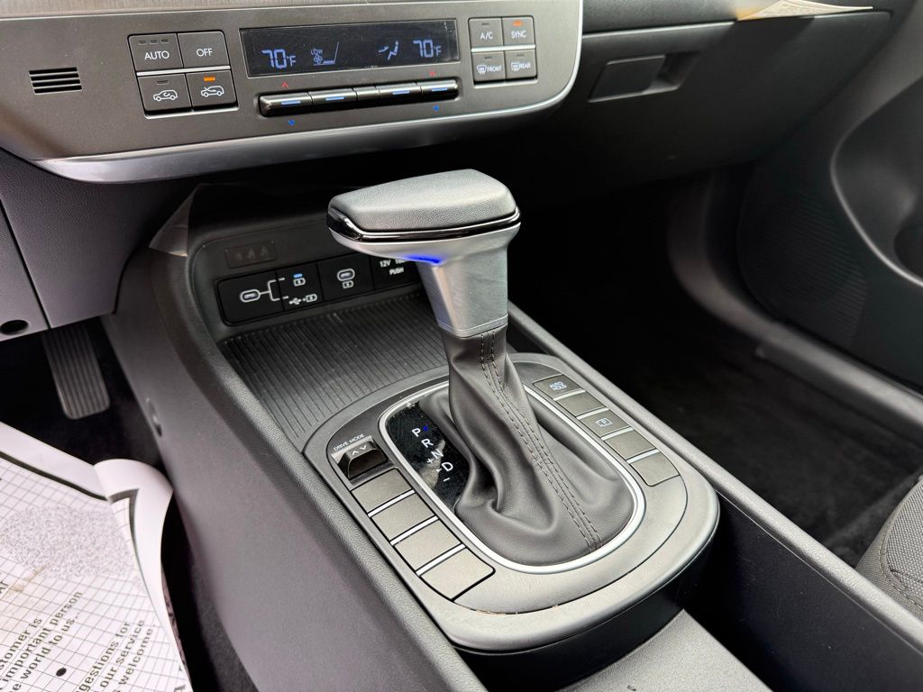 Thumbnail: 2025 Hyundai Kona - 20