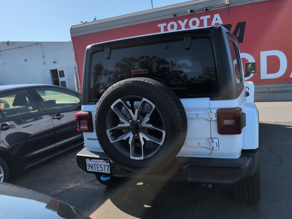 Used 2024 Jeep Wrangler SUV