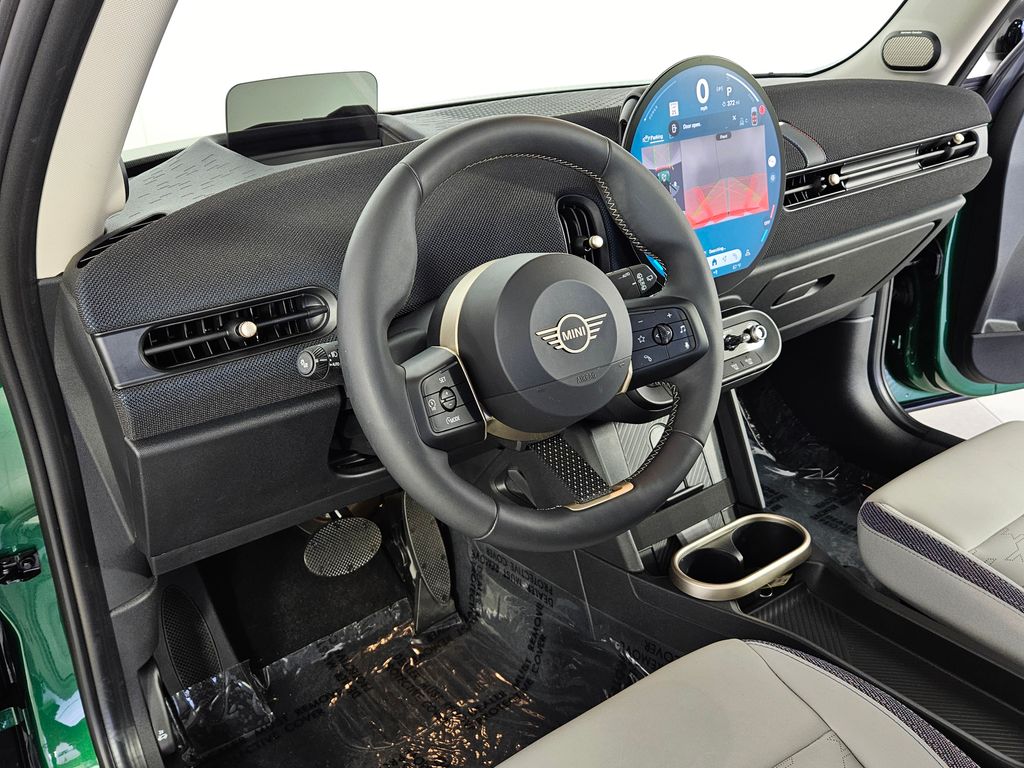 Thumbnail: 2025 MINI Cooper - 25