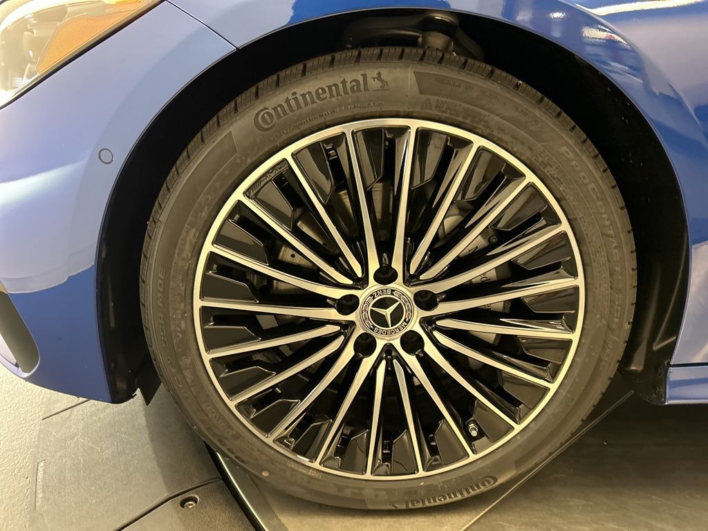 Thumbnail: 2026 Mercedes-Benz CLE - 10