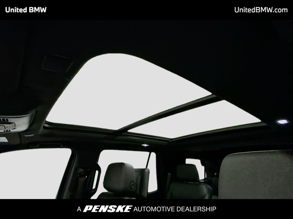 Thumbnail: 2022 Chevrolet Tahoe - 12