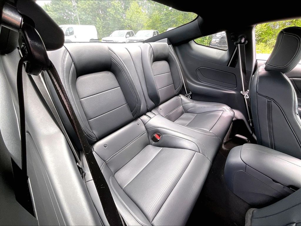 2024 Ford Mustang — photo 15