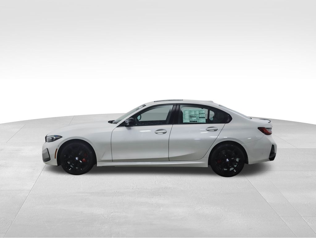 Thumbnail: 2026 BMW 3 Series - 2