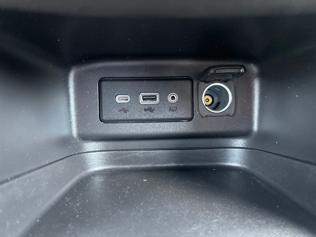 Used 2024 Chevrolet Equinox SUV