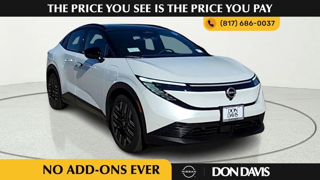 Everest White Pearl/Black 2026 Nissan LEAF SUV / Crossover Front-Wheel Drive Automatic