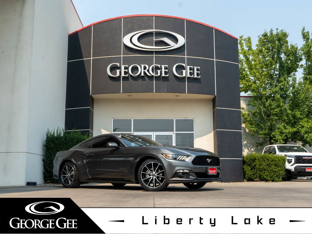  2017 Ford Mustang EcoBoost Premium Coupe RWD   