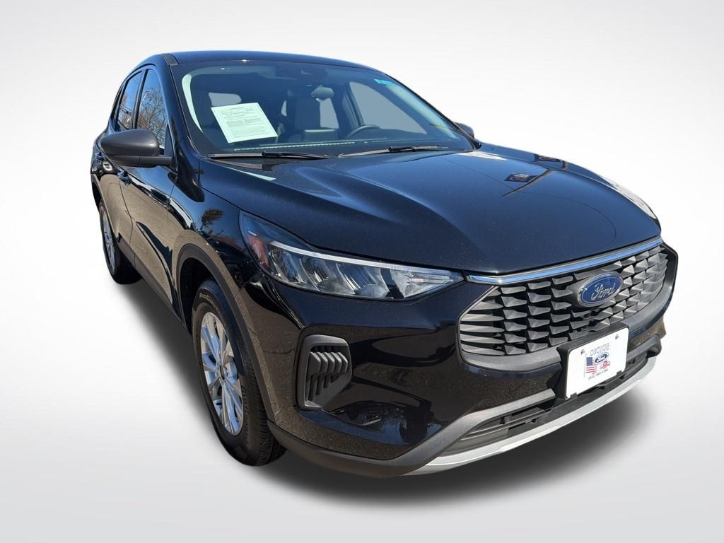 used 2023 Ford Escape car, priced at $22,995