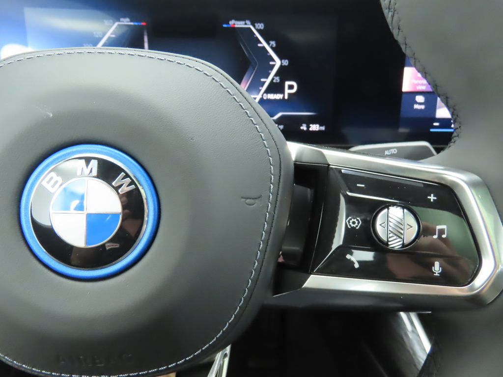 Thumbnail: 2026 BMW i7 - 12