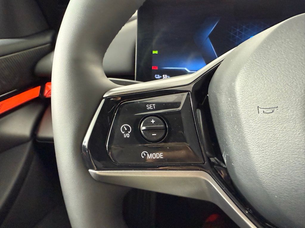 Thumbnail: 2025 BMW i5 - 20