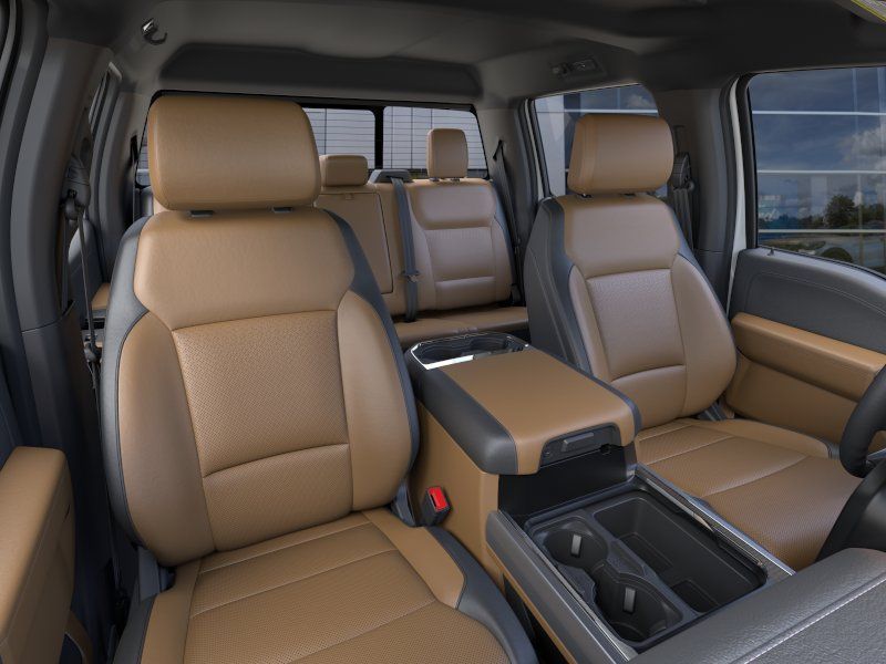 New 2026 Oxford White Ford F-250® Lariat® image 10