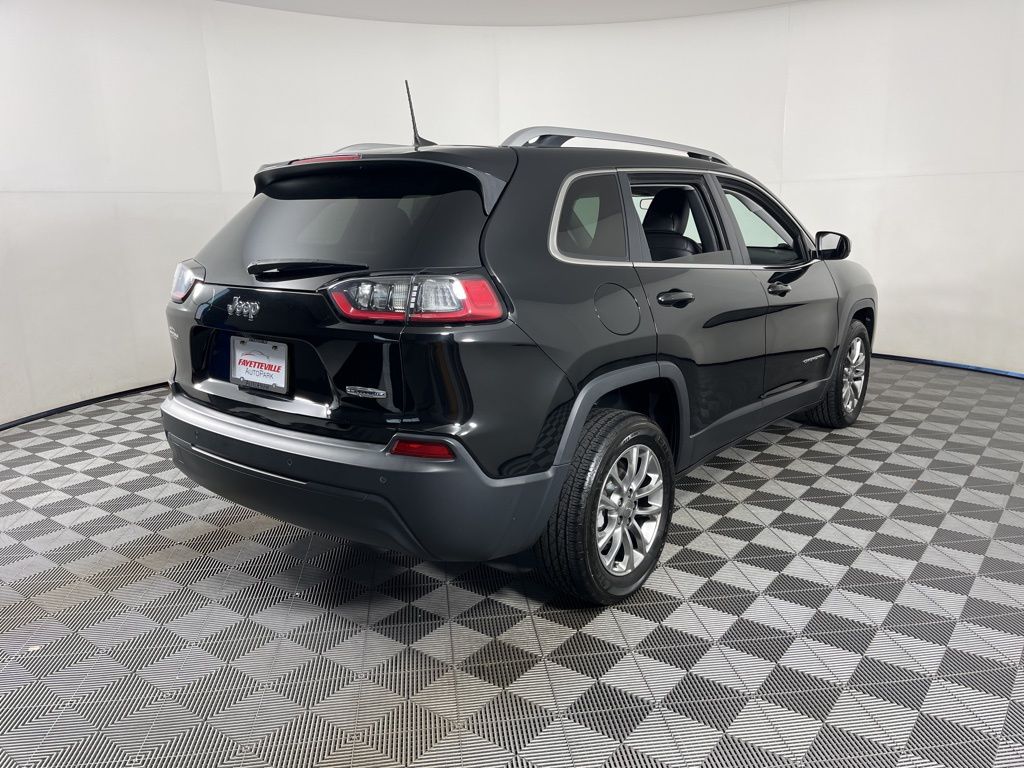 Thumbnail: 2019 Jeep Cherokee - 5