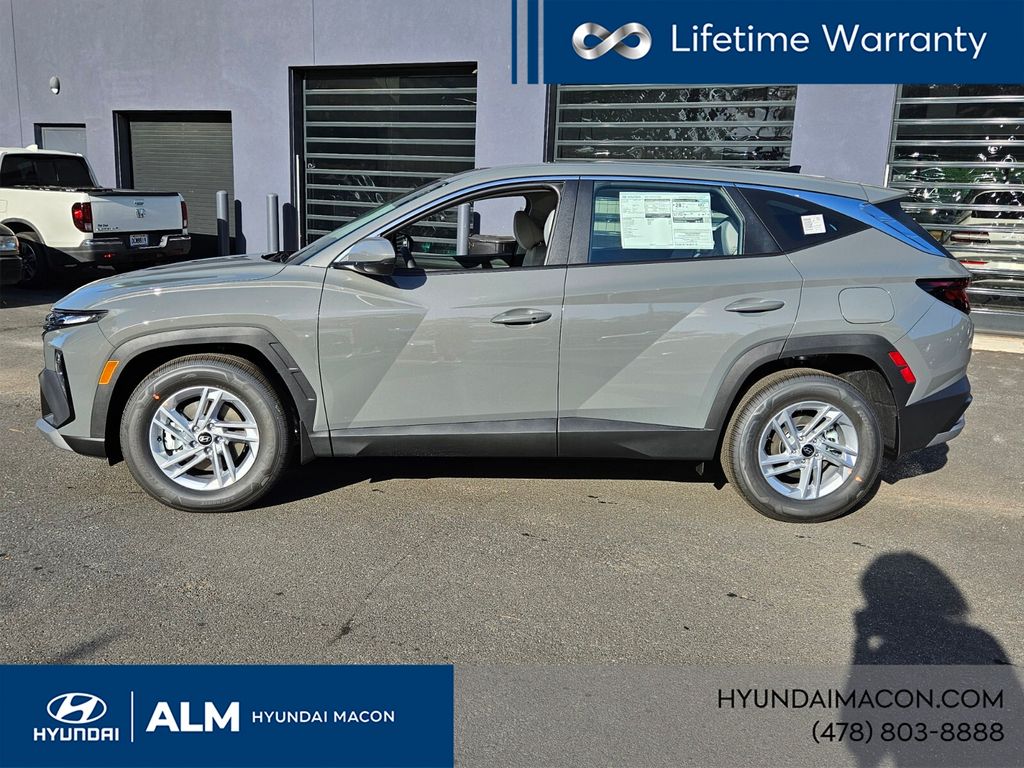 New 2026 Gray Hyundai SE FWD image 5