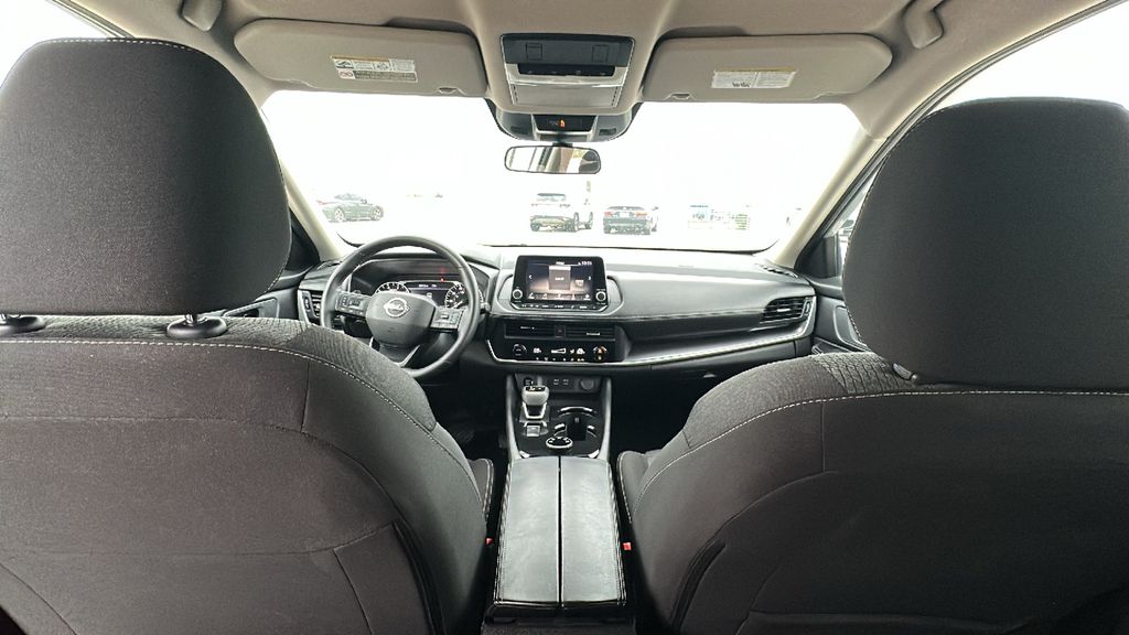 2025 Nissan Rogue SV Silver at Bravo Nissan
