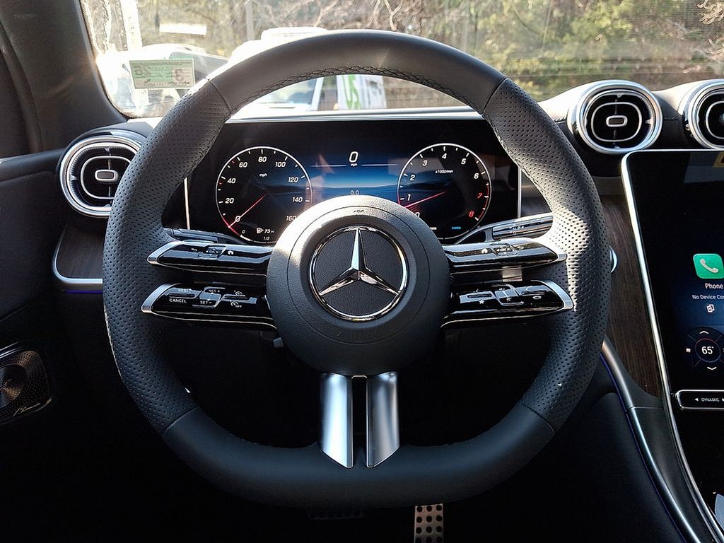 Thumbnail: 2025 Mercedes-Benz GLC - 15