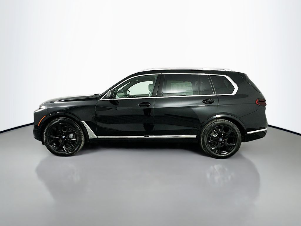 Thumbnail: 2026 BMW X7 - 8