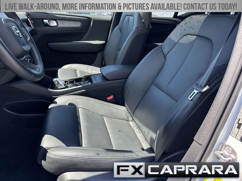 Used 2026 Volvo XC40 SUV