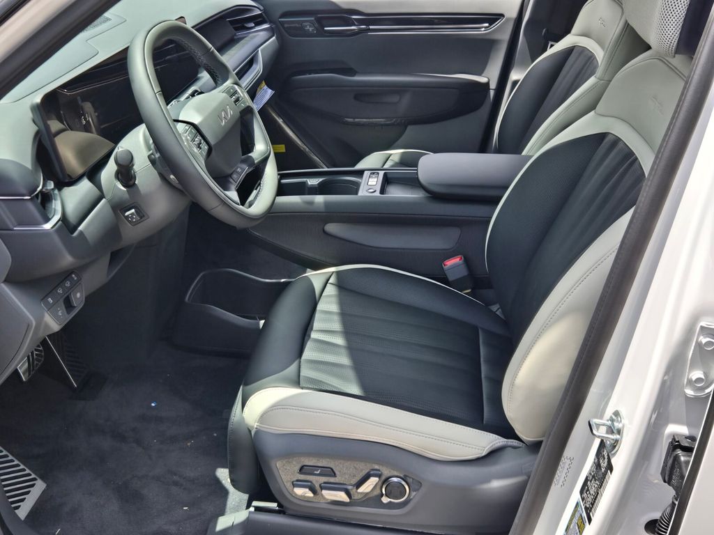 2026 Kia Ev9 - $66,780