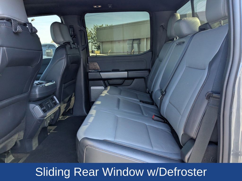 2023 Ford F-150 Lightning LARIAT