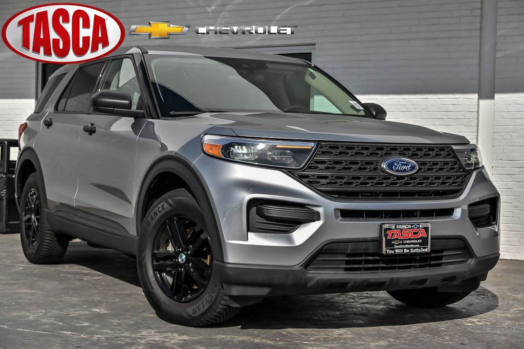 Silver Metallic 2023 Ford Explorer AWD SUV / Crossover All-Wheel Drive Automatic