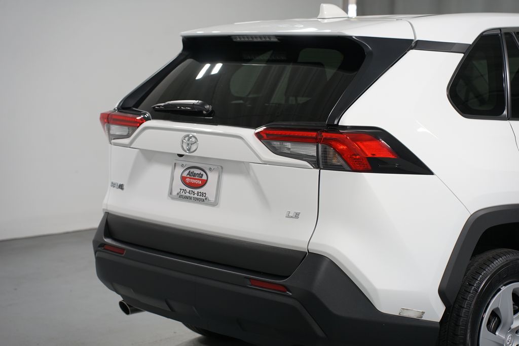 Thumbnail: 2024 Toyota RAV4 - 9