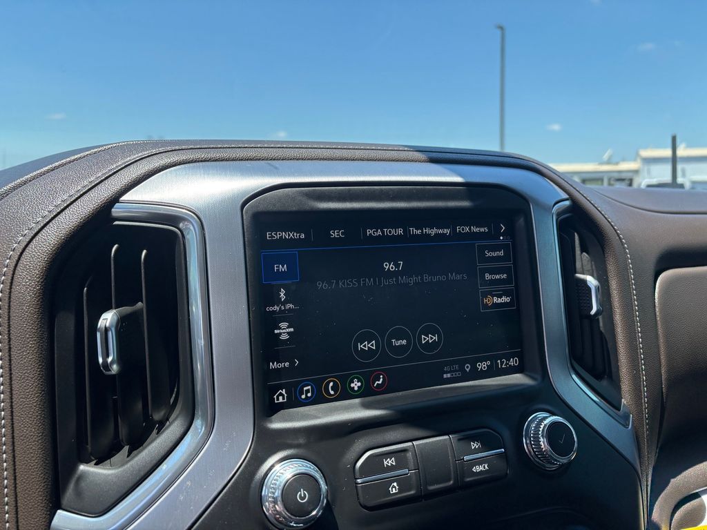 Used Car 2021 Gmc Sierra 1500  Slt For Sale Under $40,000 In Austin, Texas