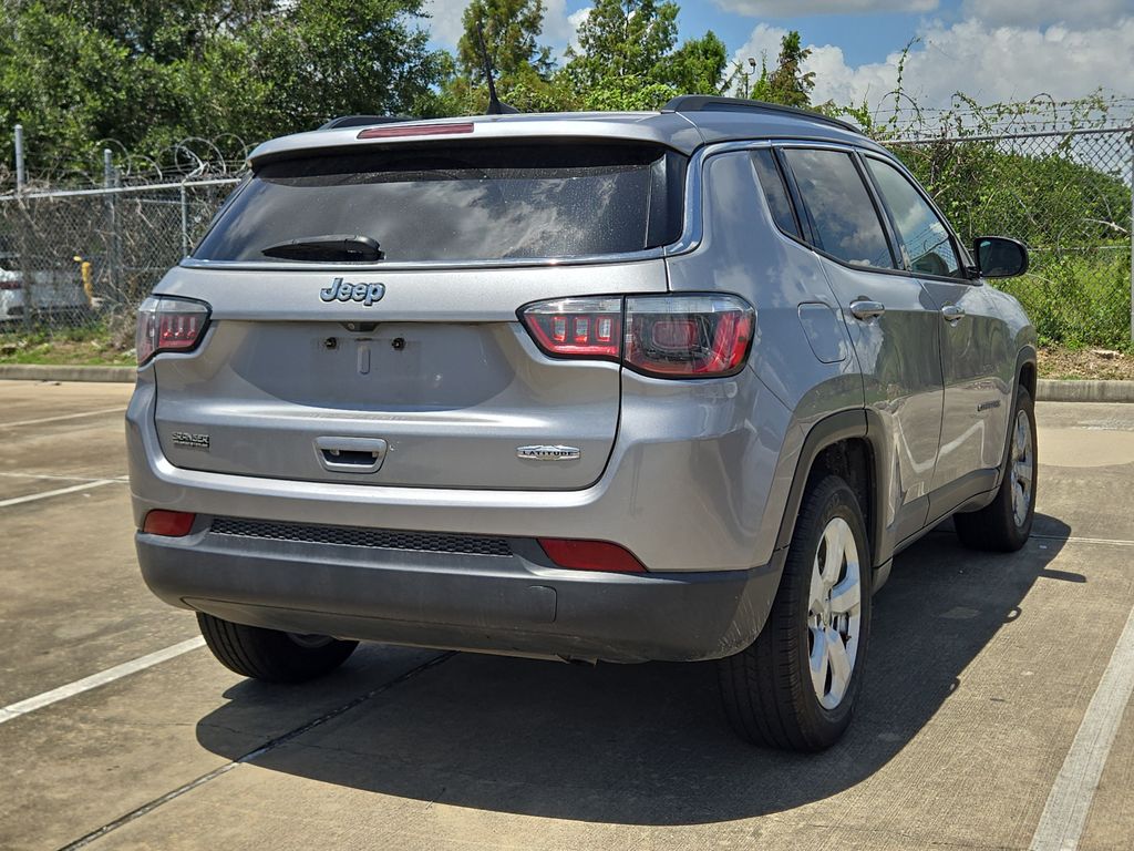 2018 Jeep Compass Latitude Silver at Community Toyota